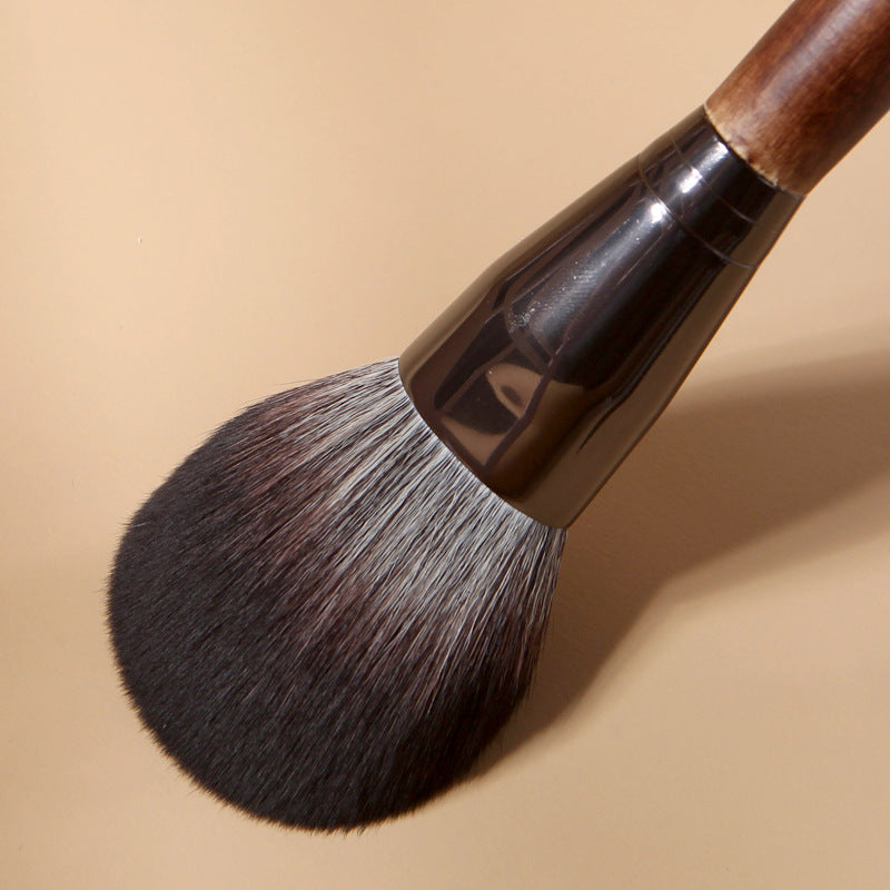 Large Powder Brush for Effortless Makeup Application