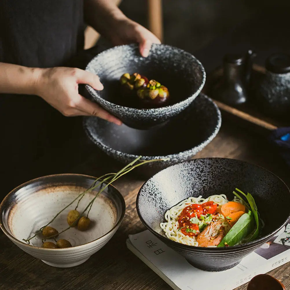 1Pcs Creative Japanese Ceramic Bowl Ramen Style Fine Workmanship Exquisite Detail Tableware for Family Gathering Party Bar Hotel