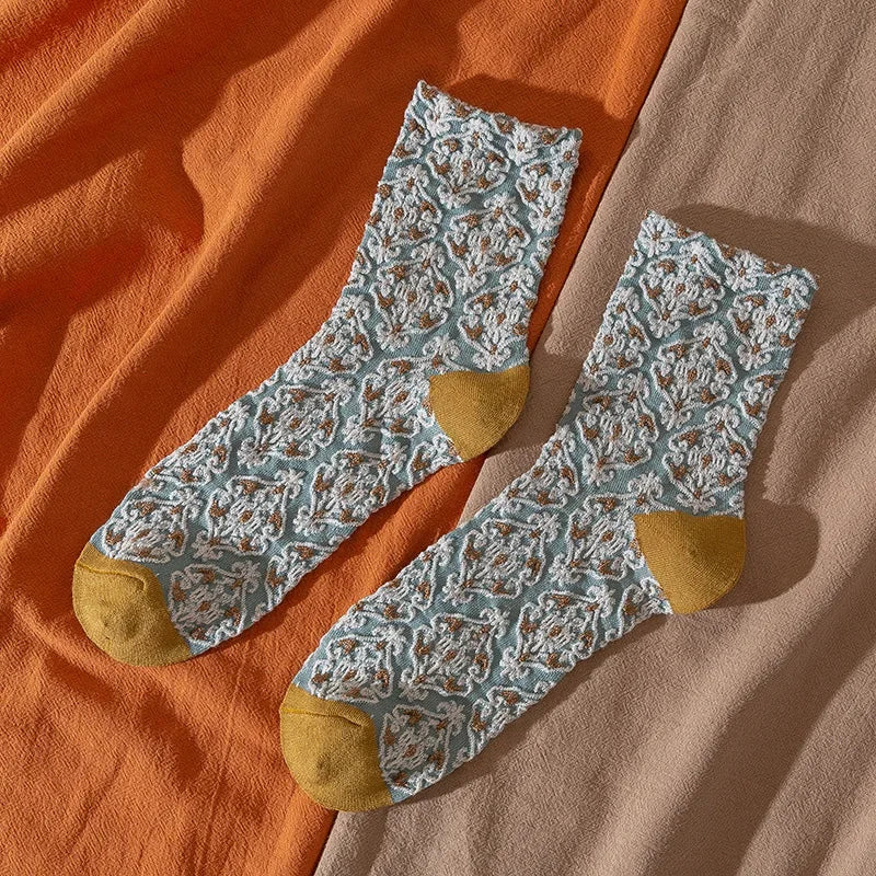 Elegant Flower Embroidery Women Socks | Kawaii Retro Style