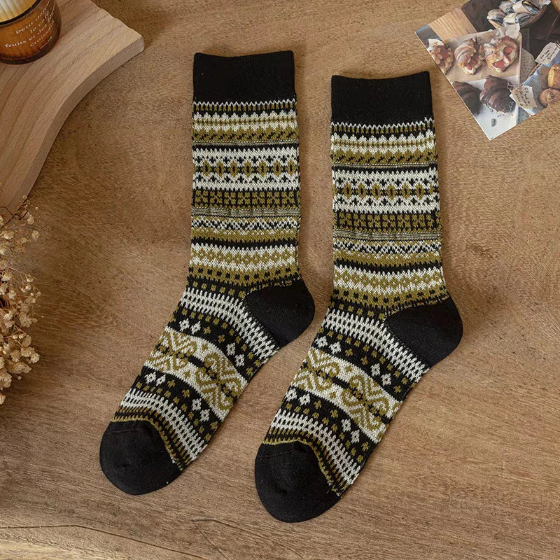 Warm Japanese Retro Ethnic Style Knitted Socks for Women