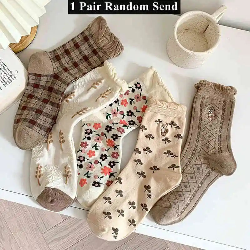 Cute Women's Floral Embroidered Crew Socks | Vintage-Inspired Style