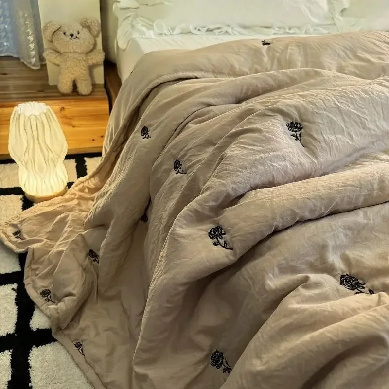 Breathable Summer Quilt | Skin-Friendly Cotton Bedding