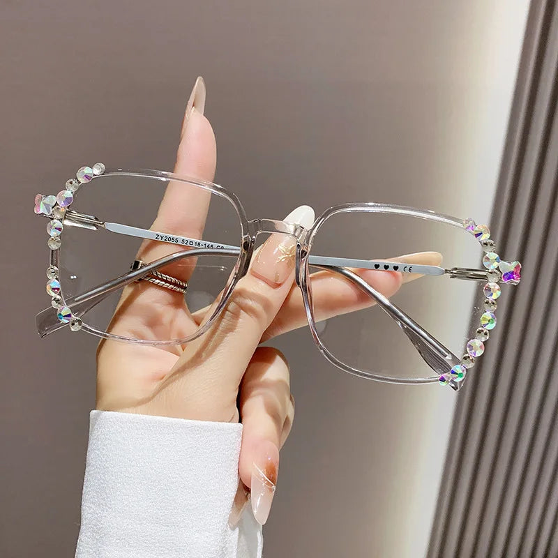 Ultra-Light Color Changing Myopia Glasses | Stylish Anti Blue Light Eyewear