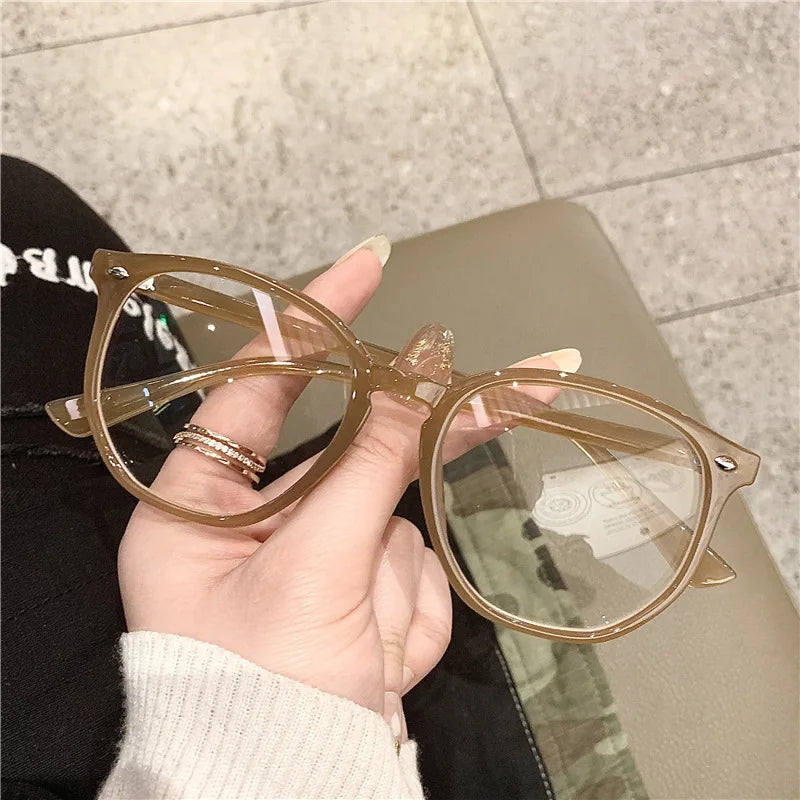 Retro Ultra Light Myopia Glasses | High-Definition Computer Frames