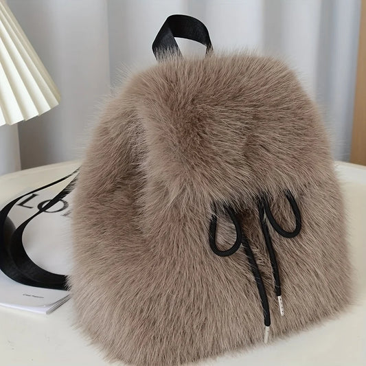 Mini mochila de mujer de piel sintética afelpada | Elegante y versátil