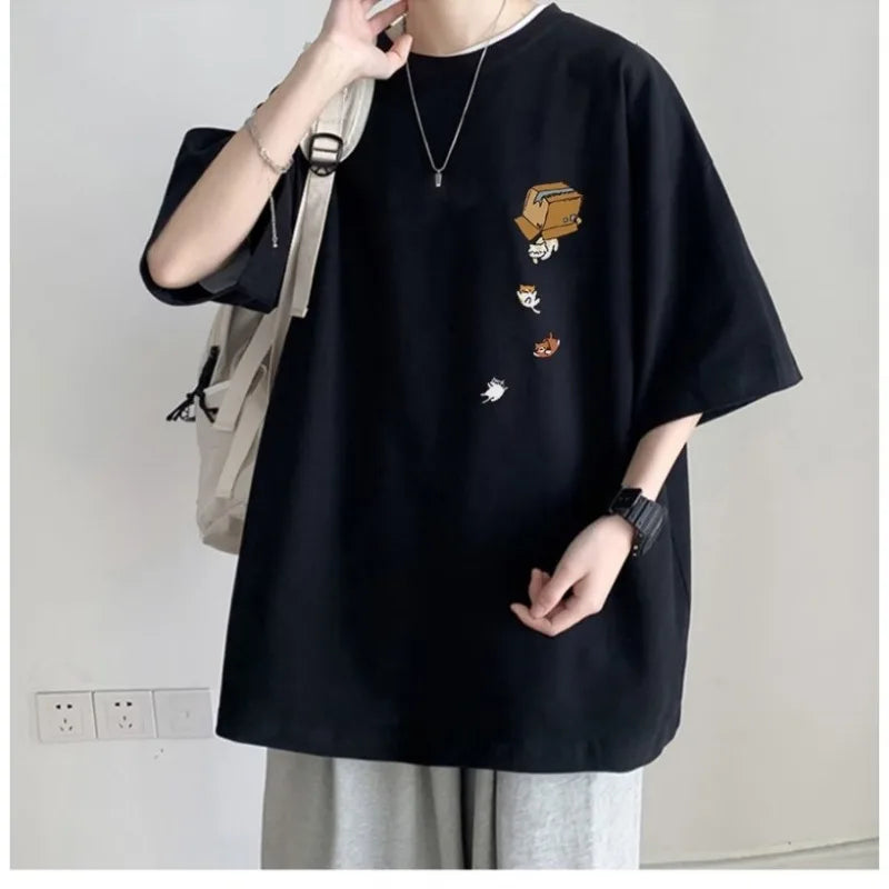 Men's Oversized Vintage Kitten Print Tee | Fashionable Casual Wear