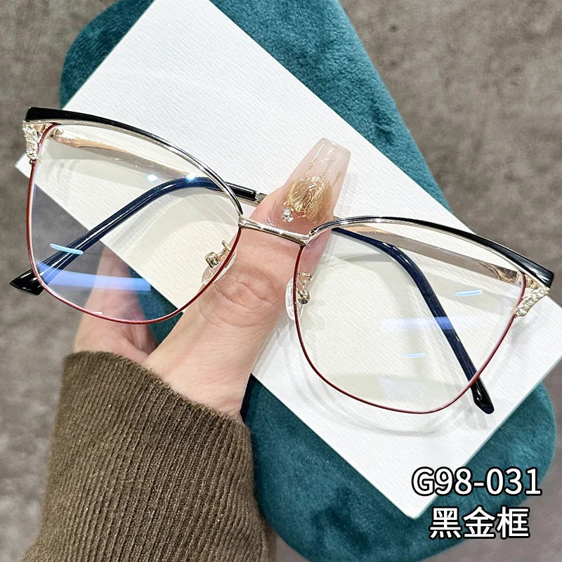 Fashionable Cat Eye Blue Light Blocking Reading Glasses for Women