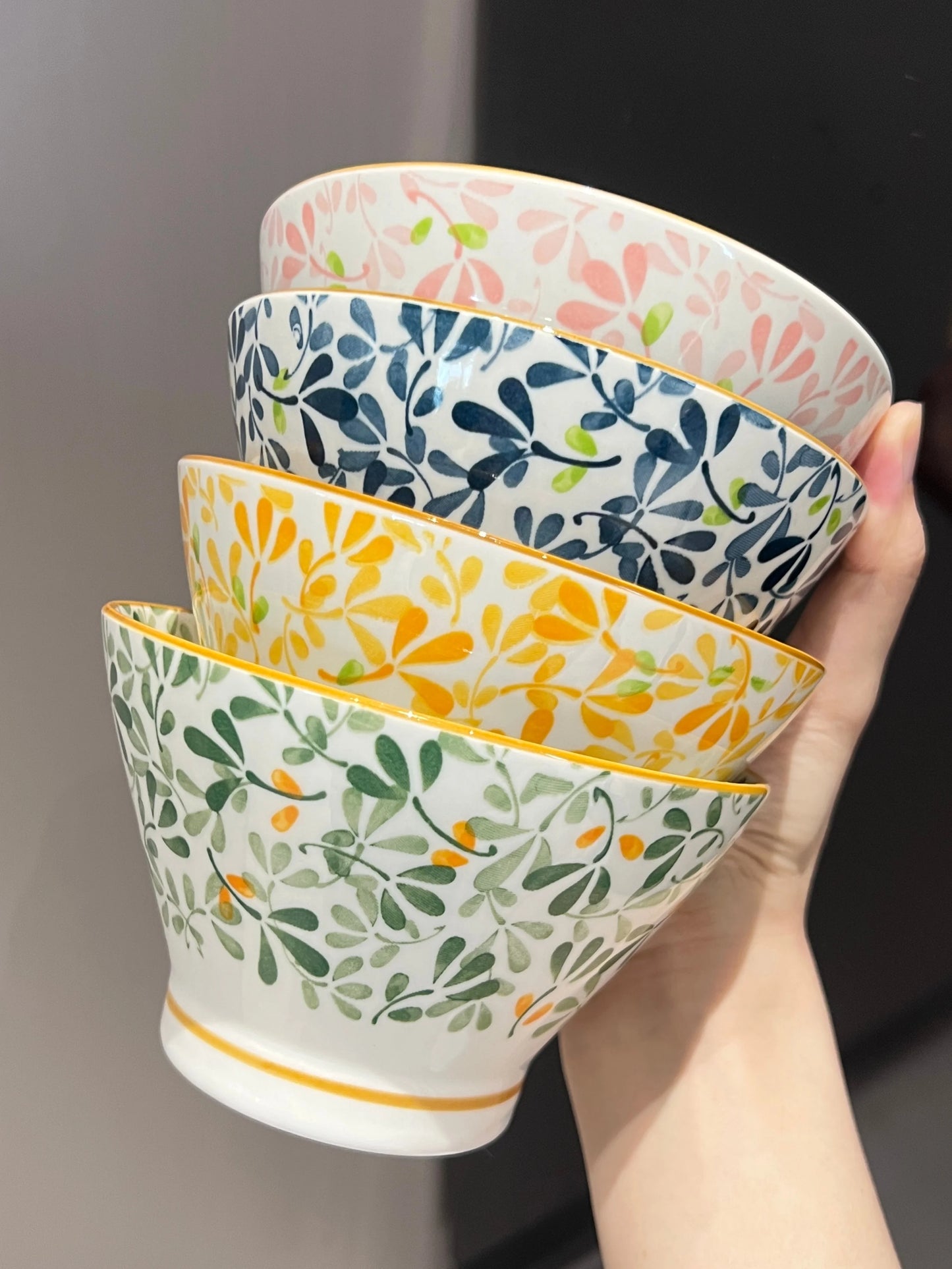 Ceramic Hat-shaped Bowl Gift Set | Elegant Floral Dinnerware
