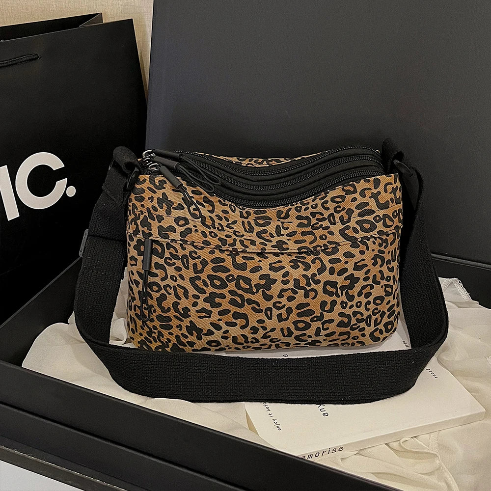 Large Capacity Leopard Print Commuter Bag | Stylish Crossbody