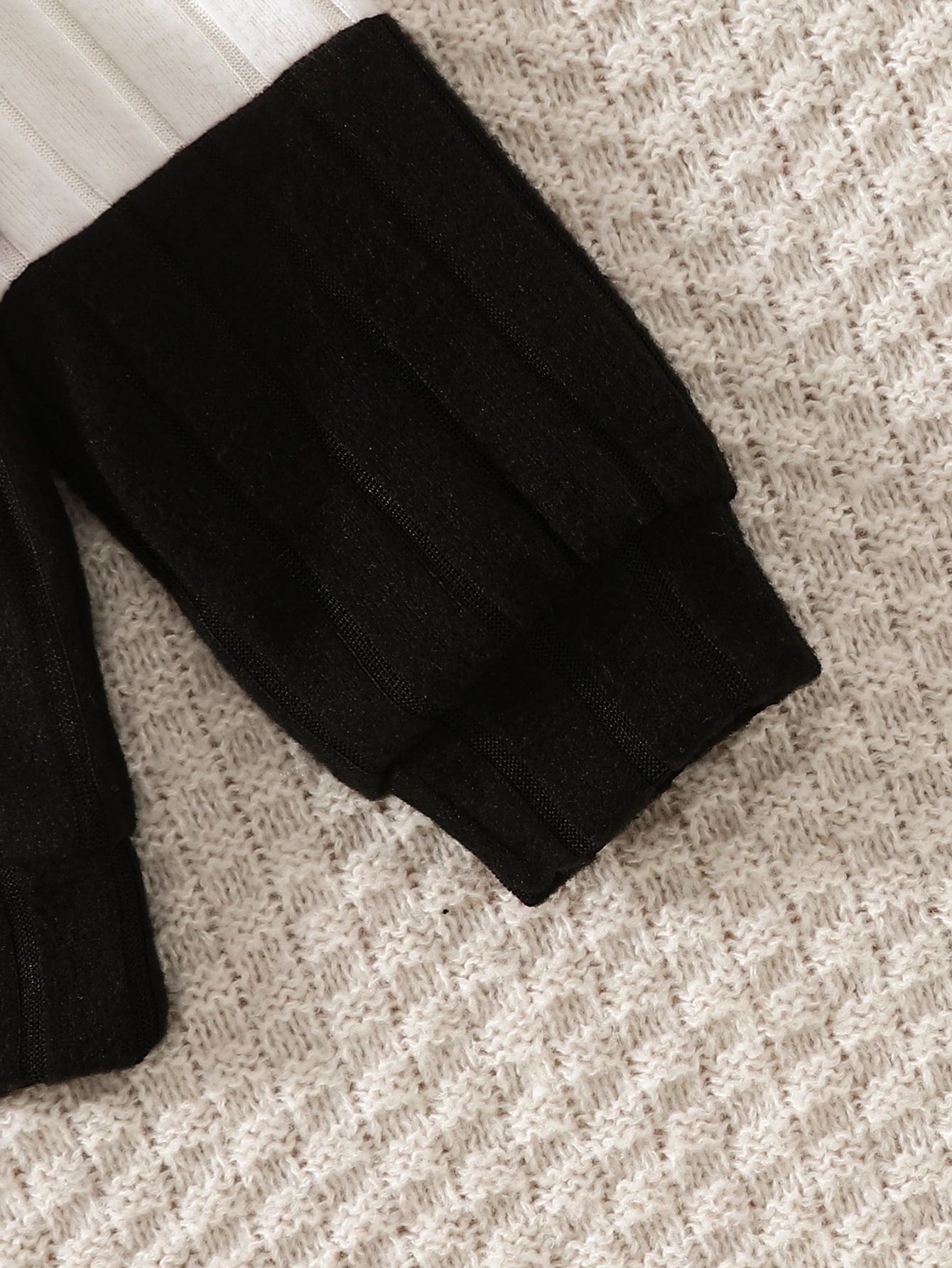 Children's Knitted Hat Two-Piece Set | Stylish Toddler Outdoor Wear