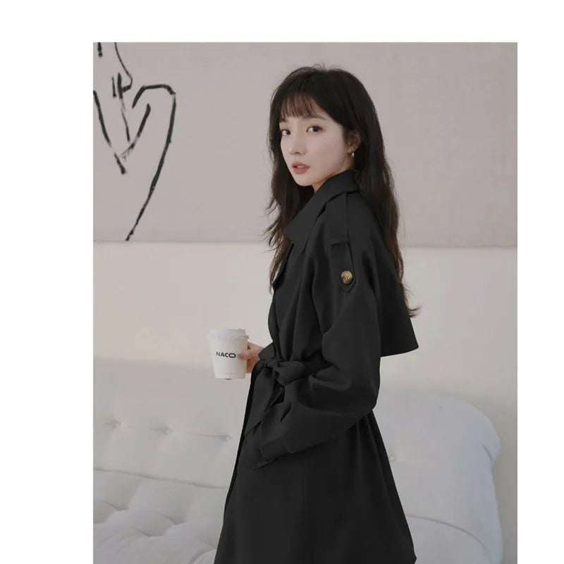 Chic Women's Grey Double Breasted Trench Coat for All Occasions