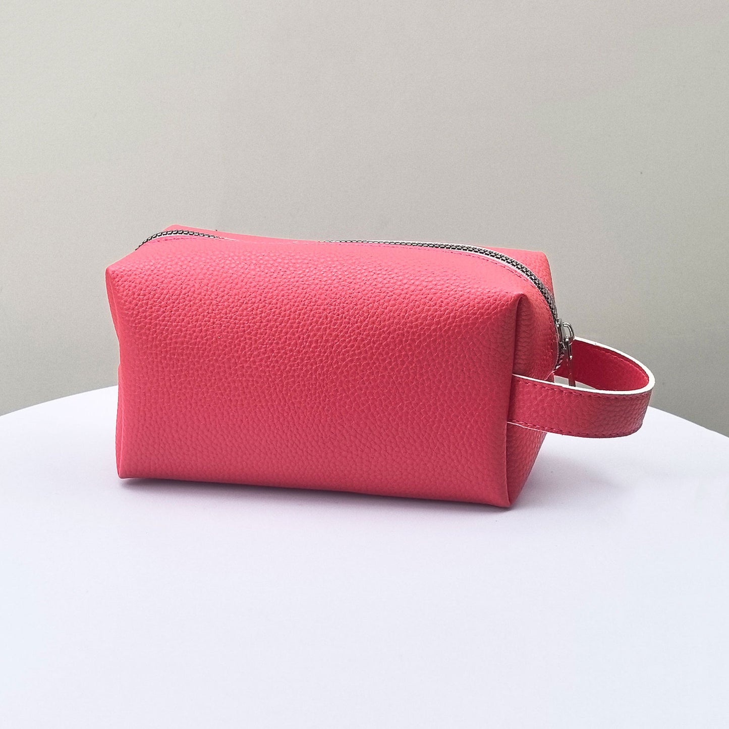 Portable Waterproof Cosmetic Bag | Stylish Multi-Functional Storage