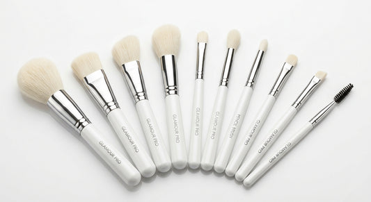 10 Must-Have Makeup Brushes for a Flawless Look Every Day 💄