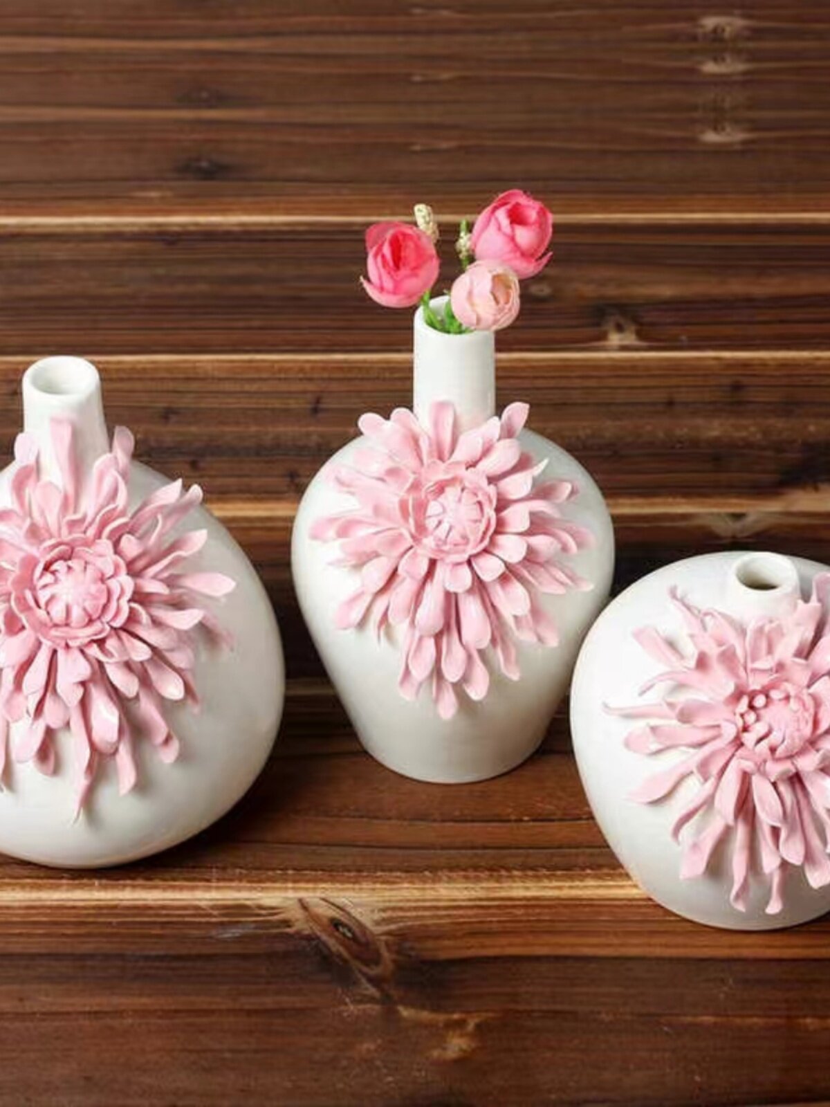 Elegant Embossed Flower Vase | Premium White Porcelain Décor