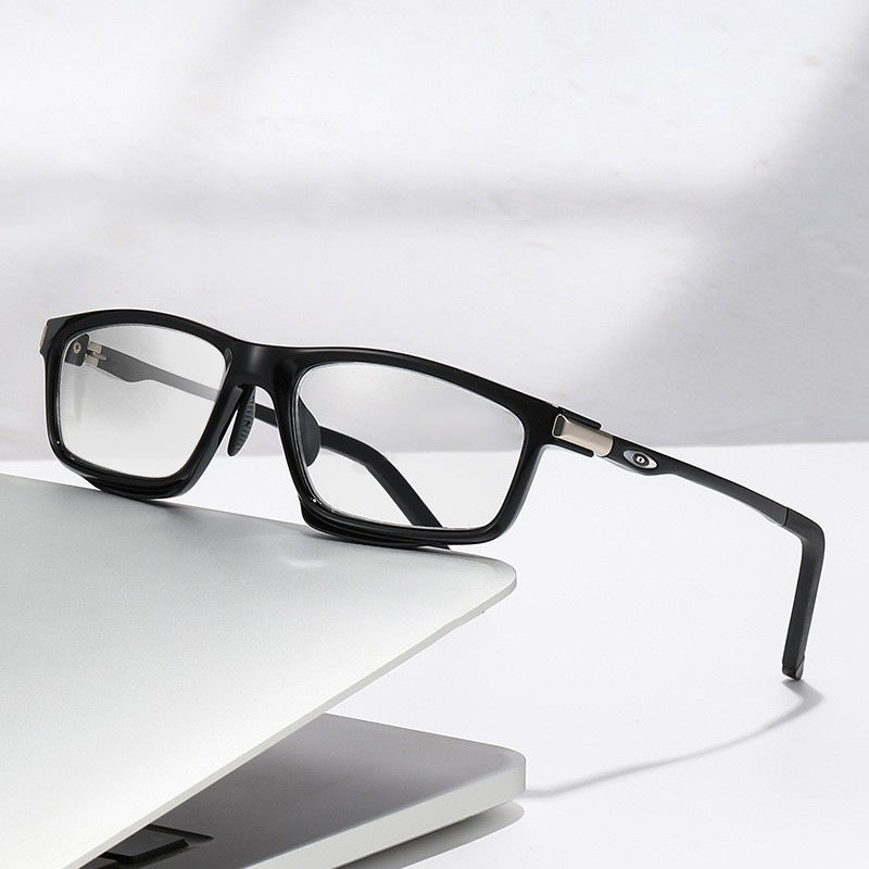 Multifocal Photochromic Reading Glasses with Spring Hinges
