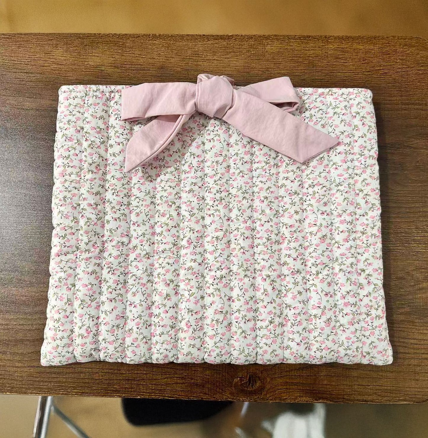 Floral Fabric Cosmetic Bag | Chic Storage Solution for Beauty Essentials