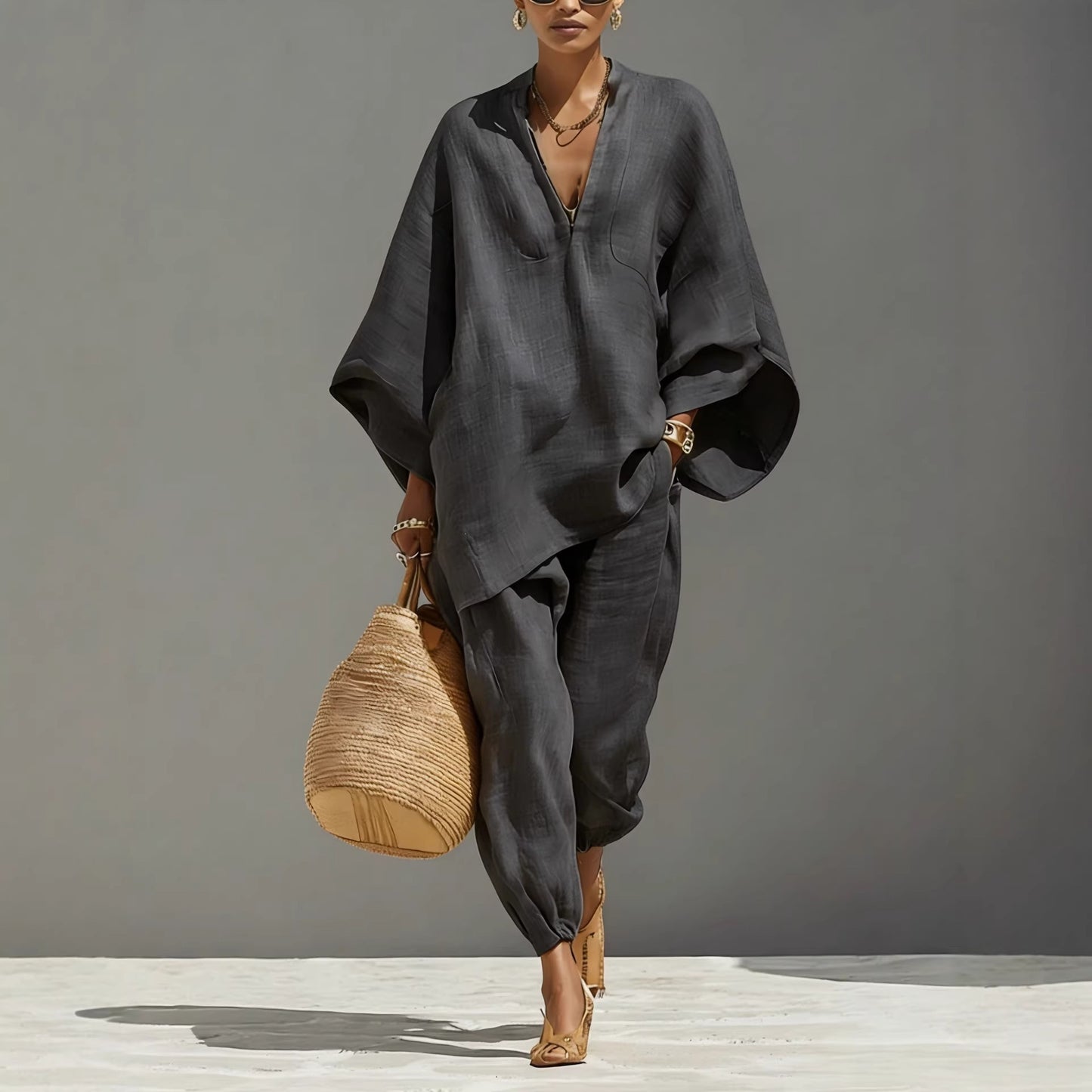 Stylish Batwing Sleeve V-Neck Casual Pants Suit for Everyday Wear