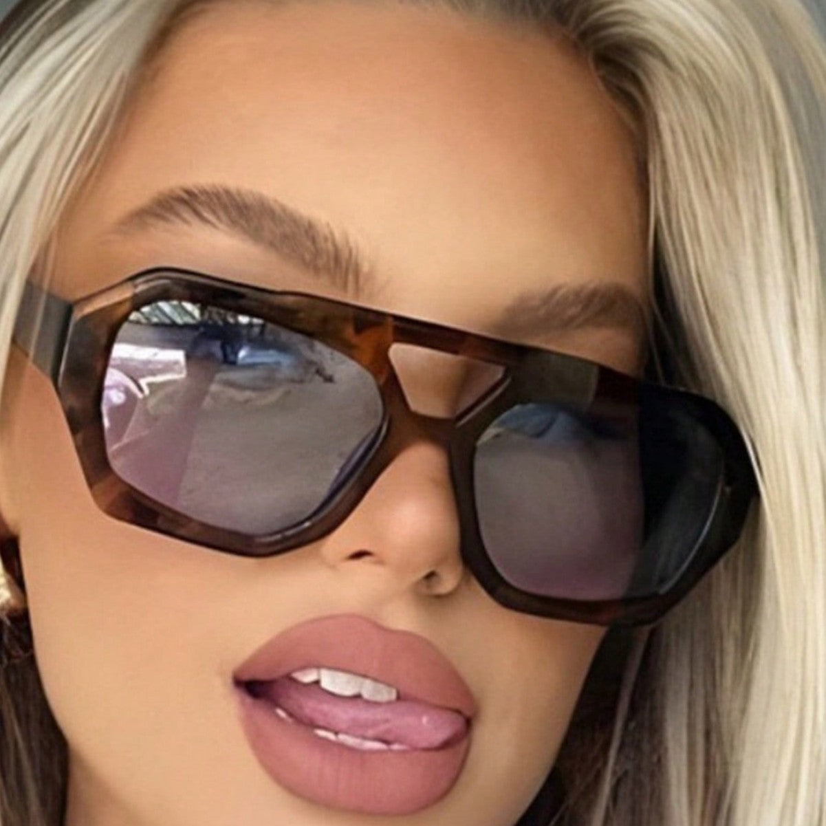 Retro Polygonal Sunglasses | Stylish Vintage Frames with UV Protection