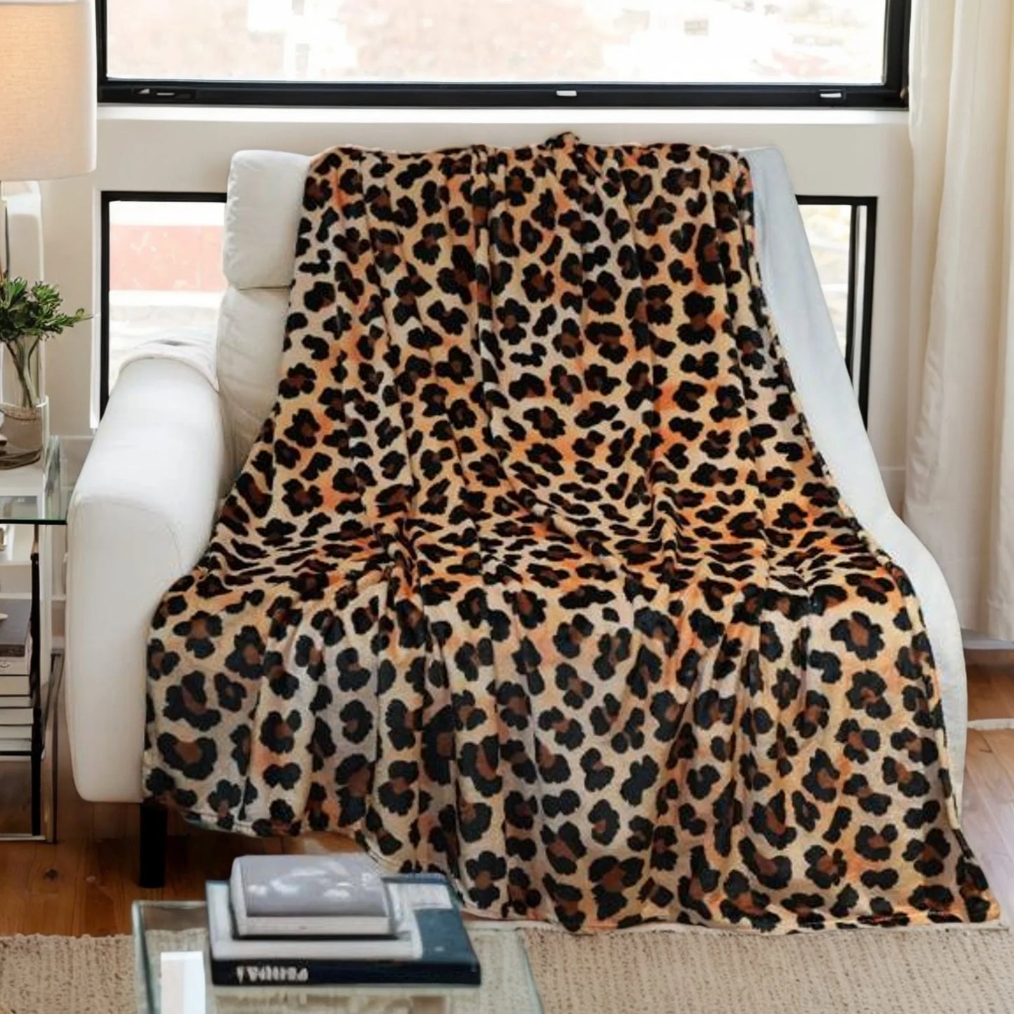 Trendy Leopard Fleece Blanket | Super Soft Cozy Throw for Home