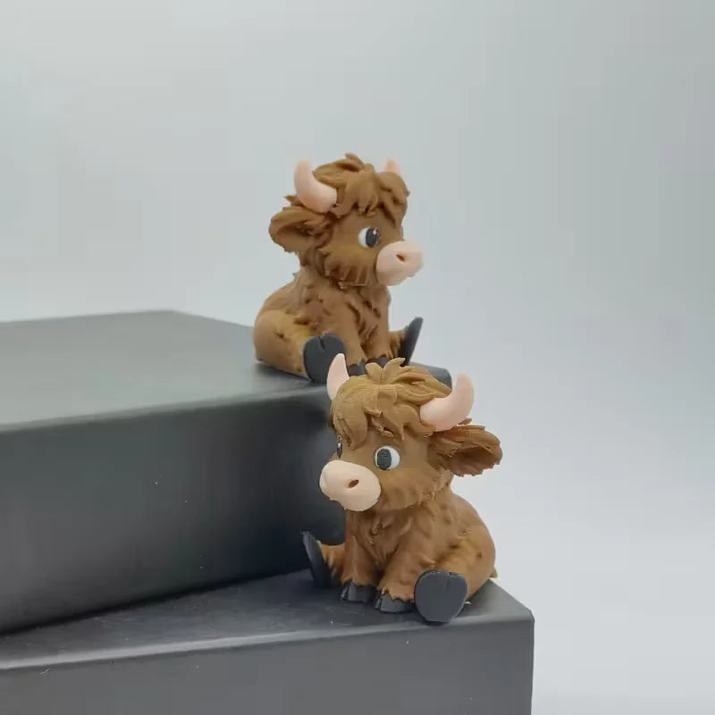 3D Printed Highland Cow Desk Pet | Adorable Farmhouse Decor