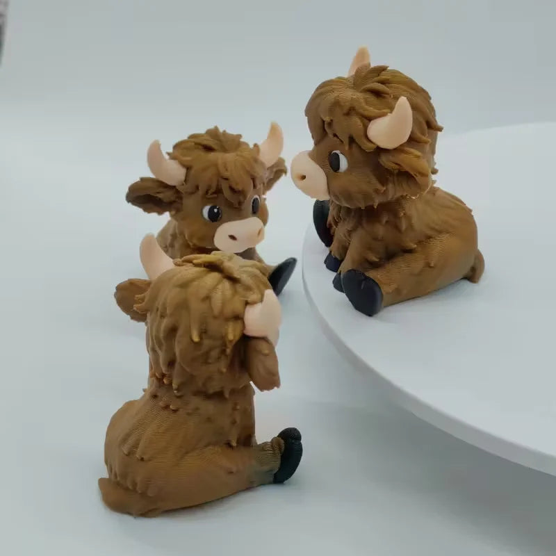3D Printed Highland Cow Desk Pet | Adorable Farmhouse Decor