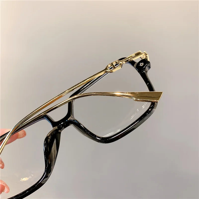 Women's Oversized Square Retro Eyewear | Anti-Blue Light Glasses 2026