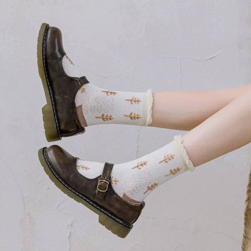 Cute Women's Floral Embroidered Crew Socks | Vintage-Inspired Style