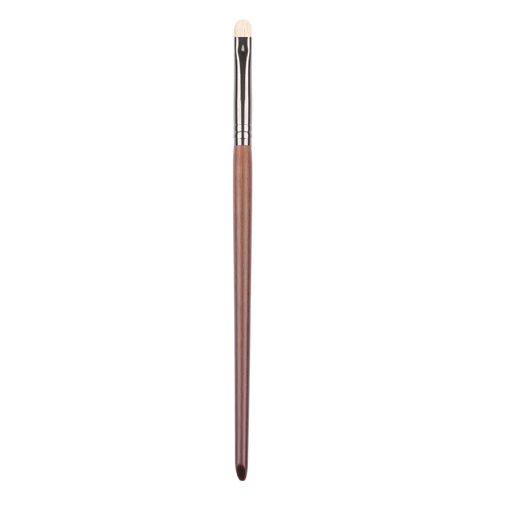 Natural Goat Hair Eyeshadow Brush | Flawless Makeup Application