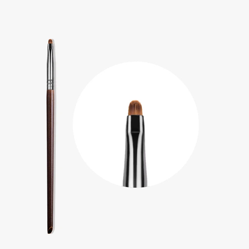Natural Goat Hair Eyeshadow Brush | Flawless Makeup Application