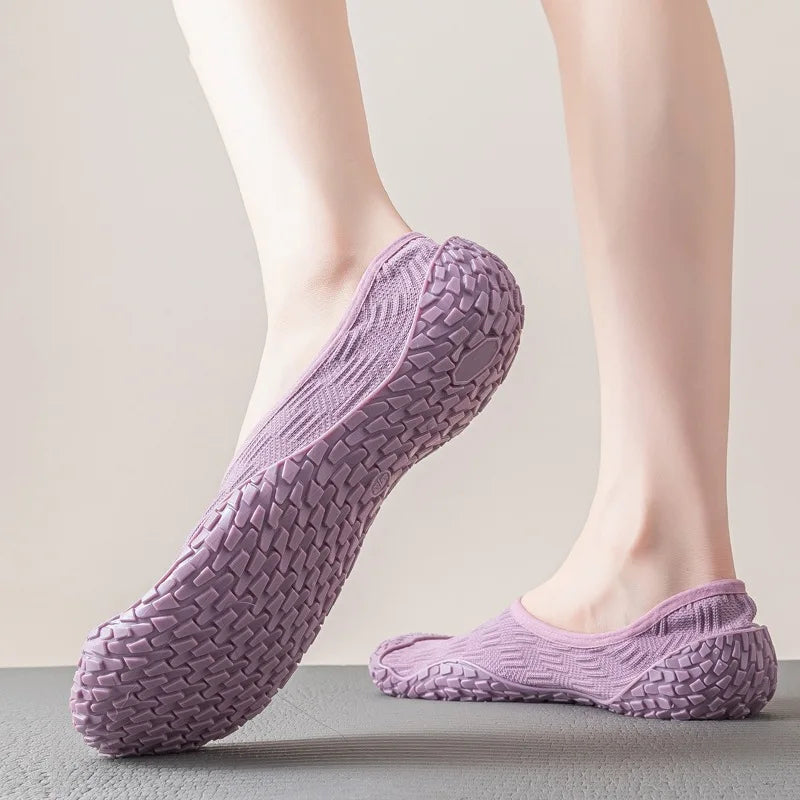Women's Lightweight Indoor Fitness Sneakers for Home Workouts