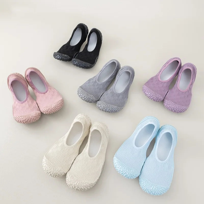 Women's Lightweight Indoor Fitness Sneakers for Home Workouts