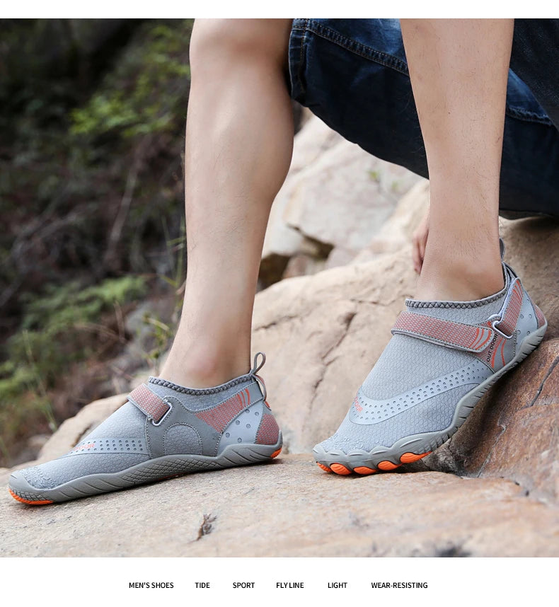 Unisex Swimming Water Shoes Men Barefoot Outdoor Beach Sandals Upstream Aqua Shoes Plus Size Nonslip River Sea Diving Sneakers