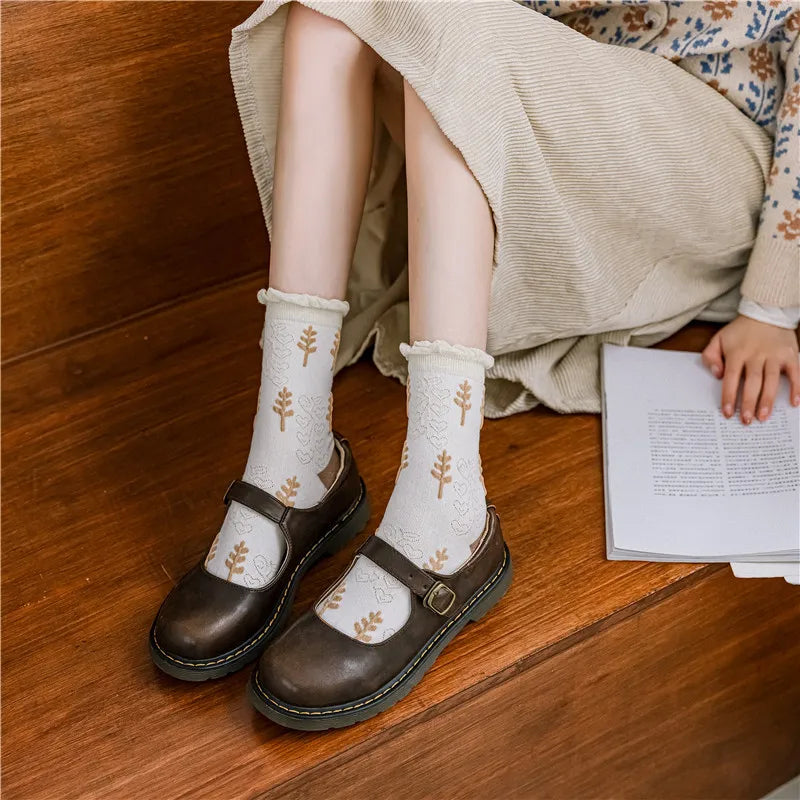 Cute Women's Floral Embroidered Crew Socks | Vintage-Inspired Style