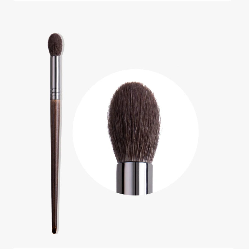Natural Goat Hair Eyeshadow Brush | Flawless Makeup Application