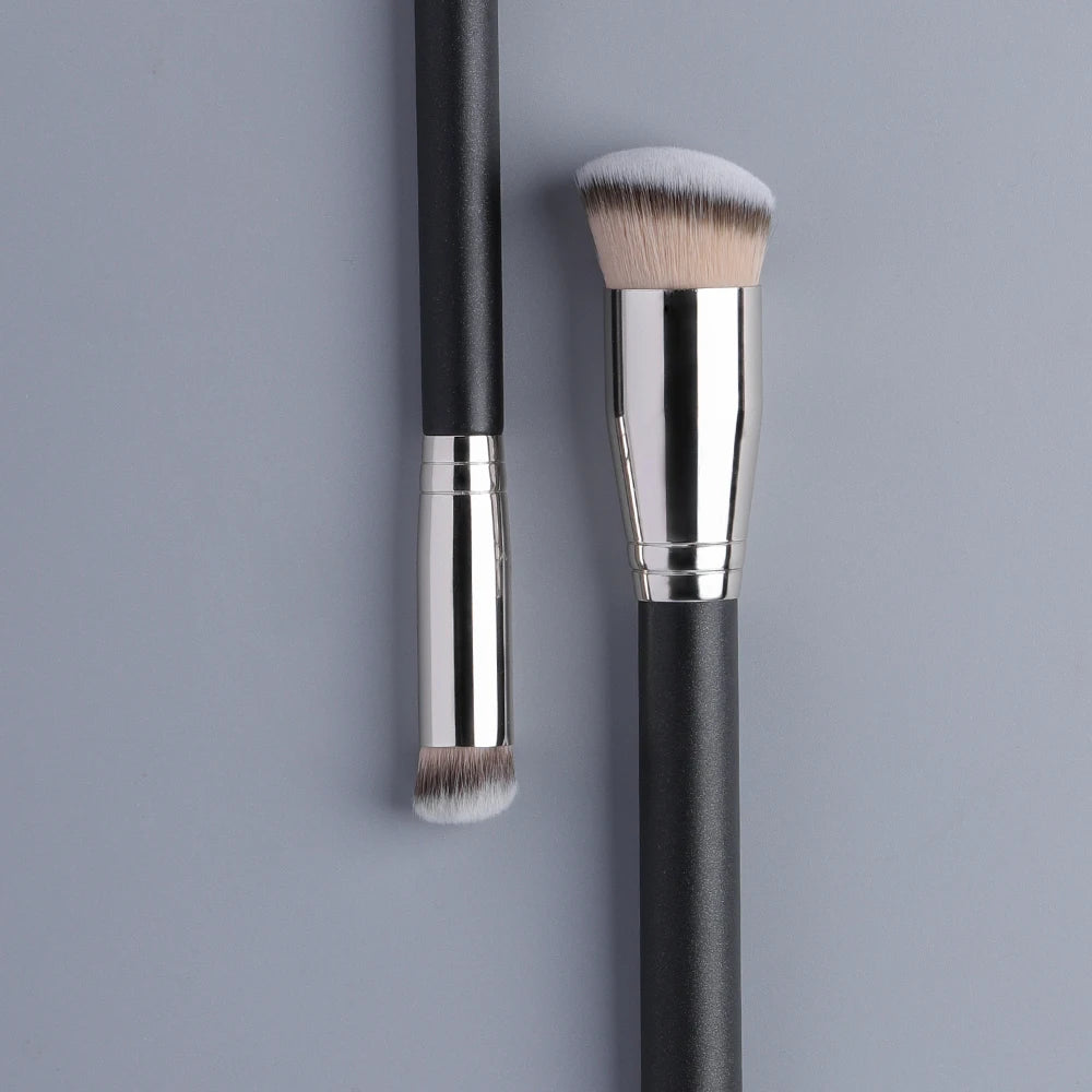 Natural Goat Hair Eyeshadow Brush | Flawless Makeup Application