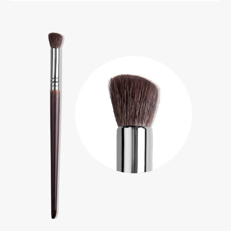 Natural Goat Hair Eyeshadow Brush | Flawless Makeup Application