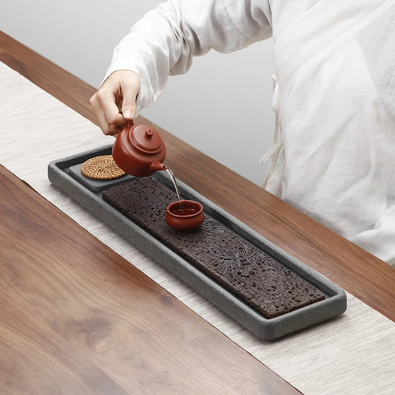 Bandeja de té con tótem de dragón tallado a mano | Elegante decoración volcánica negra