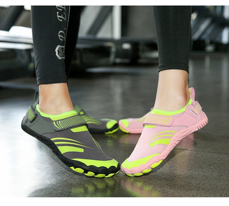 Unisex Swimming Water Shoes Men Barefoot Outdoor Beach Sandals Upstream Aqua Shoes Plus Size Nonslip River Sea Diving Sneakers