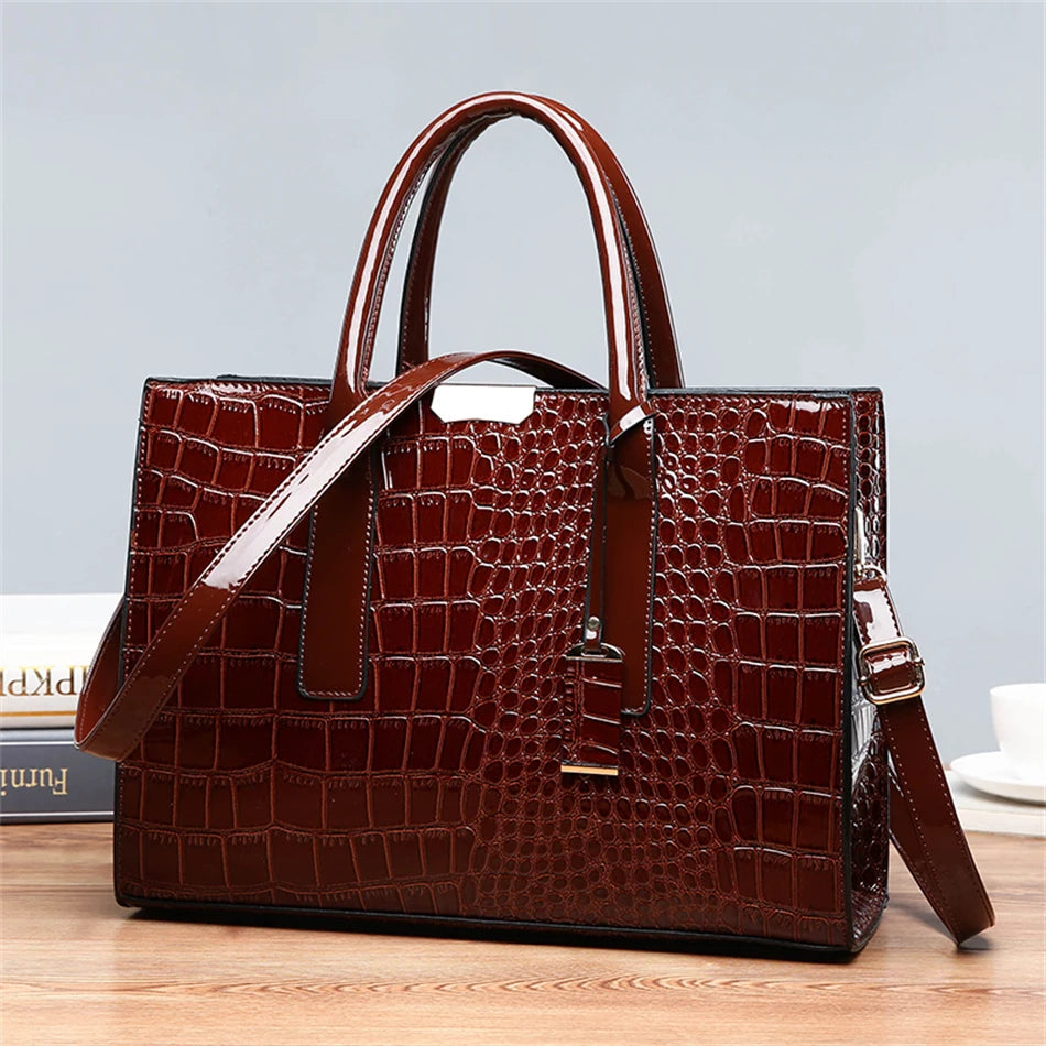 Bolso elegante de charol con cocodrilo | Bolso de lujo para mujer