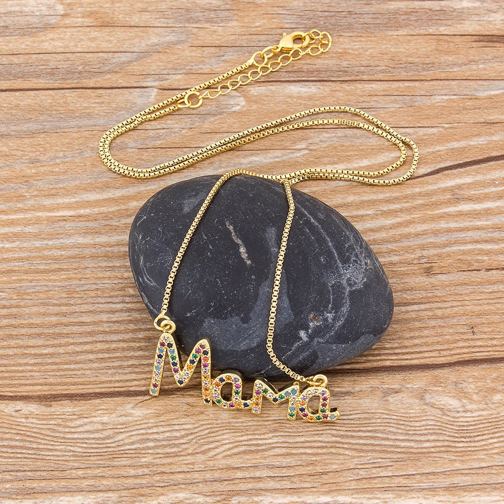 Elegant Customizable Letter Name Pendant Necklace for Women