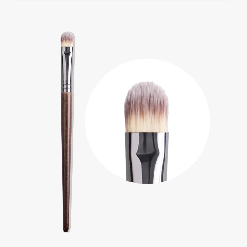 Natural Goat Hair Eyeshadow Brush | Flawless Makeup Application