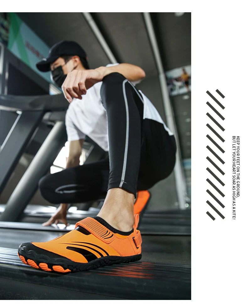 Unisex Swimming Water Shoes Men Barefoot Outdoor Beach Sandals Upstream Aqua Shoes Plus Size Nonslip River Sea Diving Sneakers