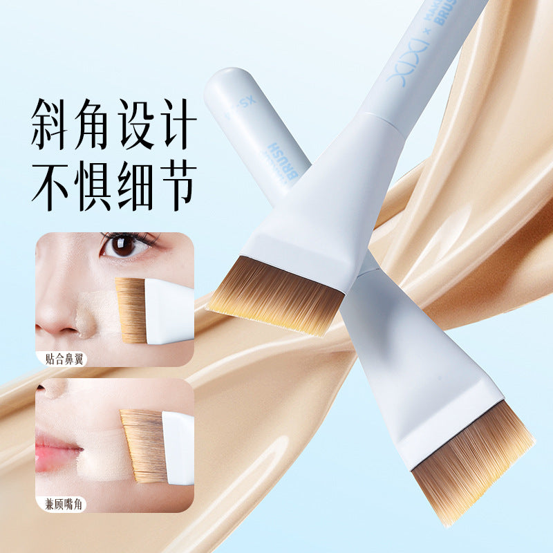 Ultra-Thin Flat Foundation Brush | Precision Makeup Beauty Tool
