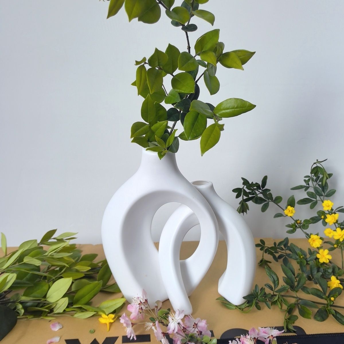 Elegant White Plastic Vase Set | Modern Home Decor for All Spaces