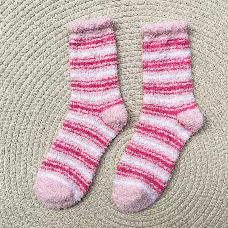 Cozy Heart-Shaped Floor Socks for Women | Warm & Non-Shedding