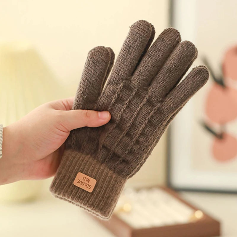 Warm Touch Screen Knitted Gloves | Essential Winter Gear