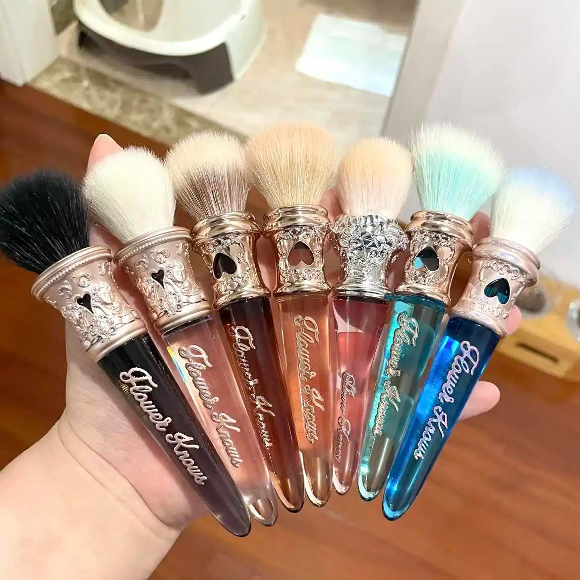 Soft Goat Hair Blush Stippling Brush | Even Powder Application Tool