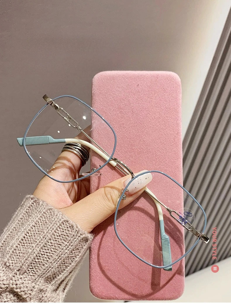 Ultra Light Anti Blue Light Glasses | Stylish Myopia Eyewear