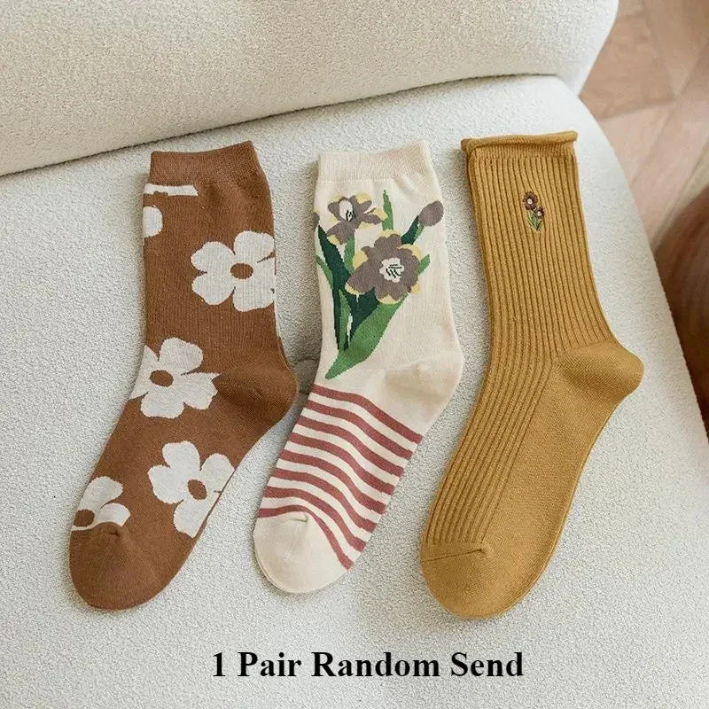 Cute Pink Flower Embroidery Socks for Women | Kawaii Retro Style