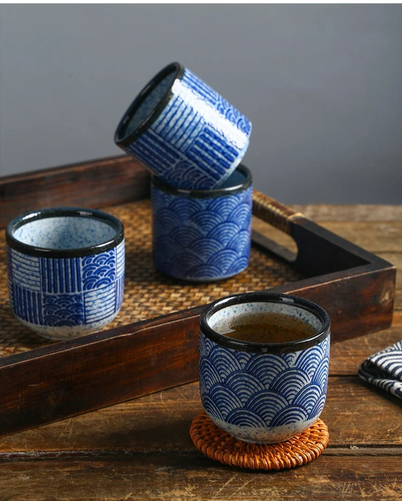 Elegante Taza de Té de Cerámica Ondulada Retro | La Experiencia de Té Perfecta